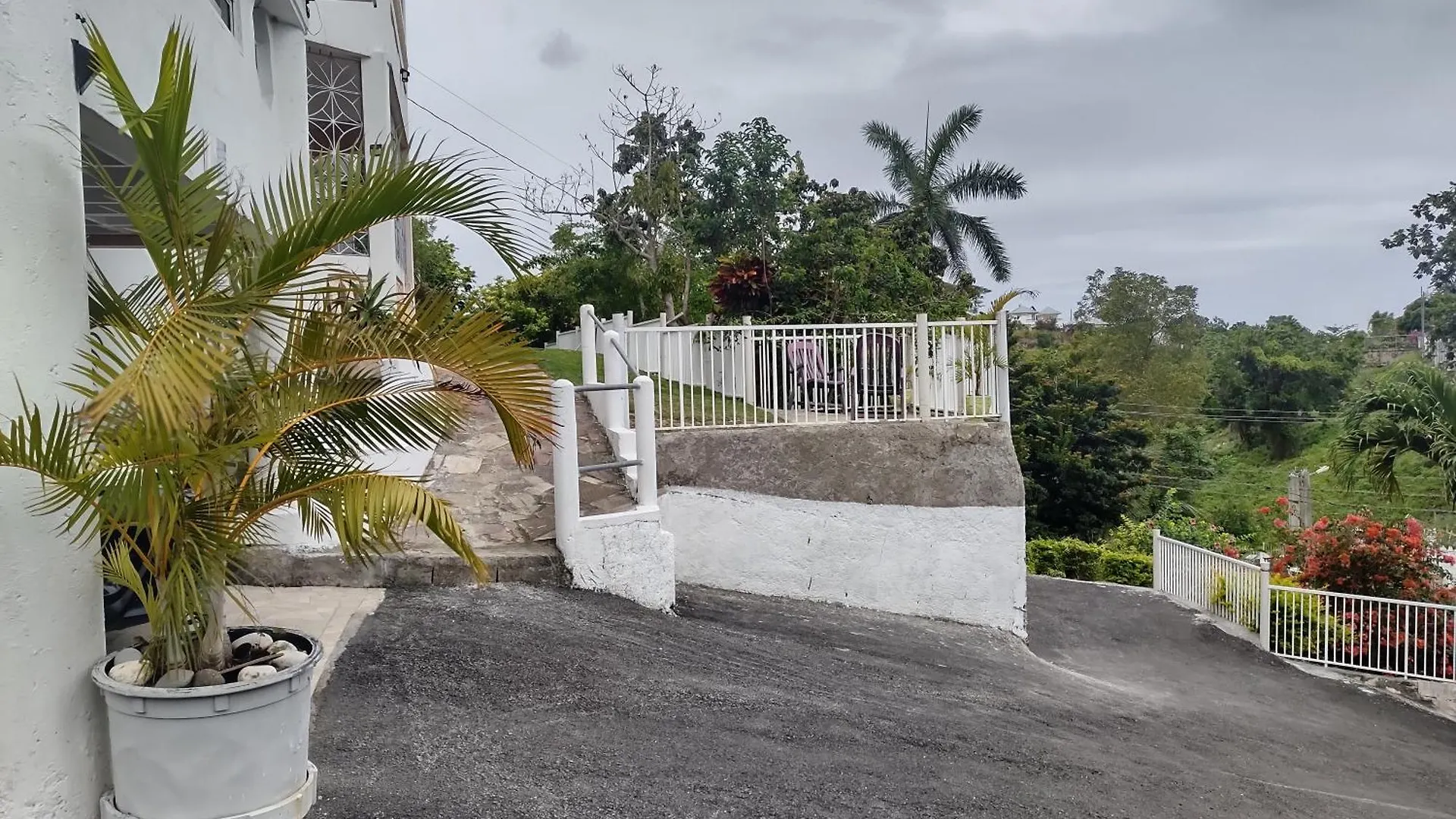 Destiny Palms Apt Belleair